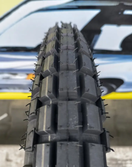 Покришка з камерою 3.50-18 шипована на мотоцикл Іж/ Юпитер CY-504