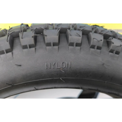 Покришка 3.50-18 з камерою YX-942 Кубік Мотошина до мотоцикла Иж 