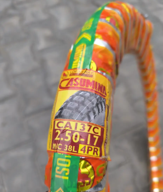 Шина на мотоцикл 2.50-17 шипована Casumina СА-137C В'єтнам