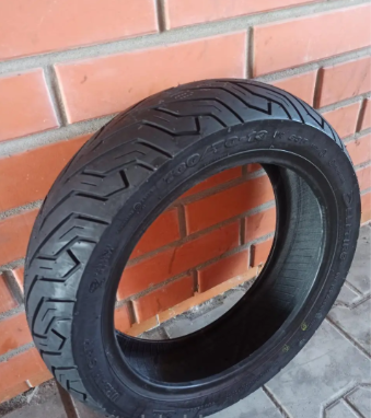 Покришка 130.70-13 на скутер Deli SC-109 безкамерна