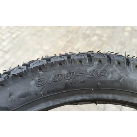 Покришка 3.00-18 з камерою на мотоцикл Минск 6 PR дорожня