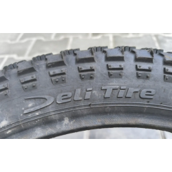 Покришка 3.00-17 Вживана на мотоцикл Альфу Дельту Мустанг шипована