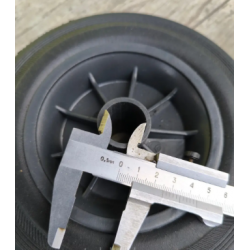 Колесо 200 мм до бетономішалки пластмасове під вісь 25 мм