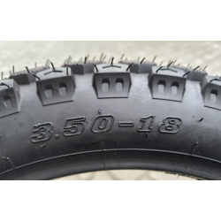 Покришка 3.50-18 з камерою ZM- 215 6PR Шипована на мотоцикл Иж