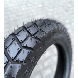 Безкамерна шина 90.90-12 на скутер з протектором