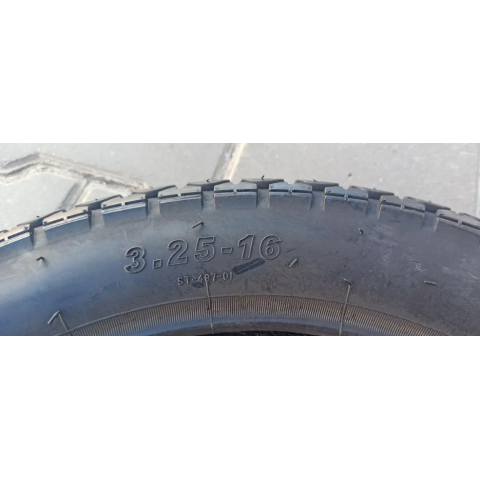 Покришка 3.25-16 з камерою на мотоцикл Восход