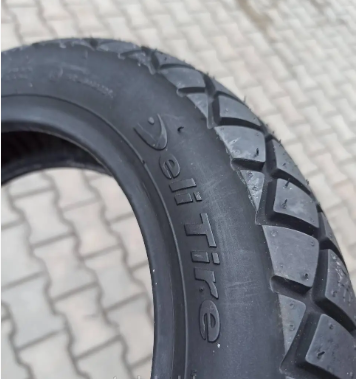 Покришка на скутер 3.00-10 Делі Таєр S-223 безкамерка Індонезія 