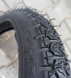 Покришка 2.50-17 з камерою 6 PR для мотоциклів Альфа Дельта