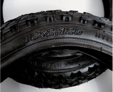 Покришка 12x2.125 на дитячий велосипед