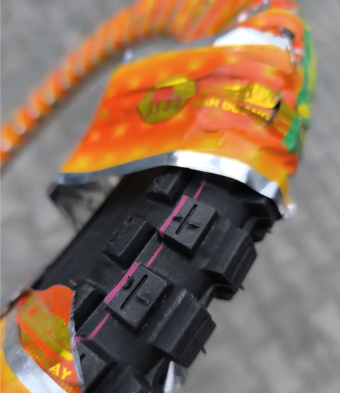 Шина на мотоцикл 2.50-17 шипована Casumina СА-137C В'єтнам