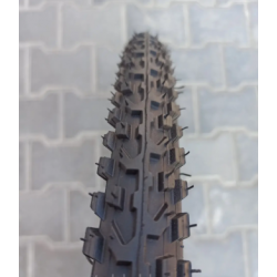 Велошина 28*1.75 (47-622) шипована на звичайний велосипед