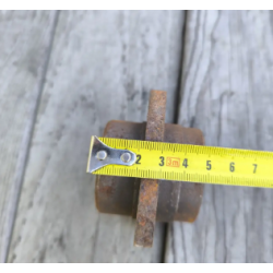 Ступиця Чугунна під підшипник 203 на будівельну тачку