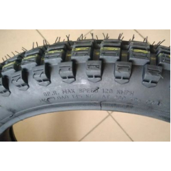 Шина 2.50-16 з камерою для мотоцикла Карпати шипована