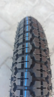 Резина на скутер 3.00-10 В'єтнам SRC SV-525  камерна