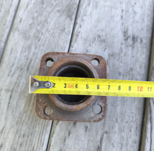 Ступиця Чугунна під підшипник 203 на будівельну тачку