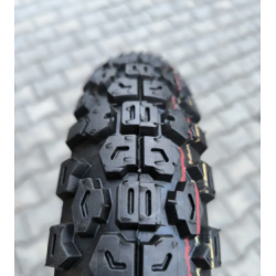 Покришка шипована 3.00-10 безкамерка на скутер Хонда 