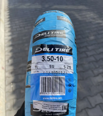 Покришка 3.50-10 безкамерна на скутер Делі S-219 Індонезія