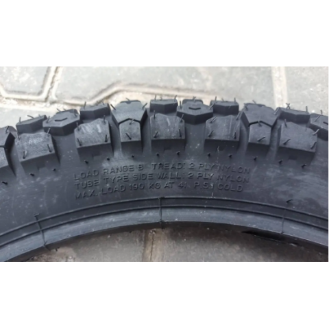 Покришка 2.75-17 до мотоцикла Альфа Дельта SRC-548 В`єтнам шипована