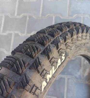 Покришка 3.75-19 ANLAS Турція на мотоцикл МТ Урал Дніпро вживана