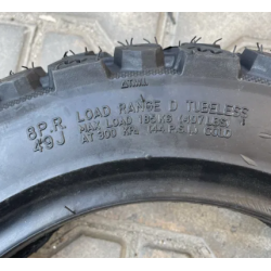 Покришка 3.00-10 безкамерна до скутера Великикий шип WSX-094