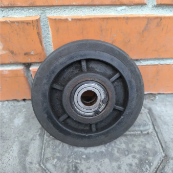 Колесо в зборі 140 мм на Візок тачку Гусматік