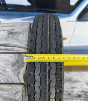 Покришка з камерою 4.00-8 до тачки 8 PR протектор Квадрат