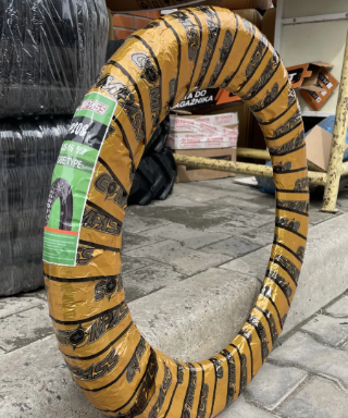 Шина з камерою 3.25-16 СOMPASS на мотоцикл Восход