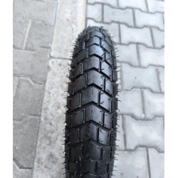 Безкамерна шина 90.90-12 на скутер з протектором