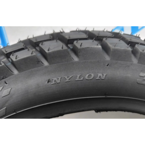 Покришка з камерою 3.50-18 UB-083 напівшип для мотоцикла