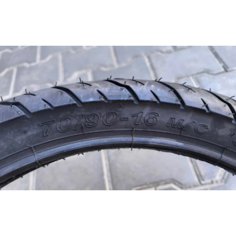 Покришка 2.50-16 (70/90-16) SRC-542 В'єтнам до мопеда Карпати Верховина
