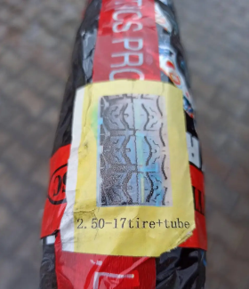 Покришка 2.50-17 з камерою 6 PR для мотоциклів Альфа Дельта