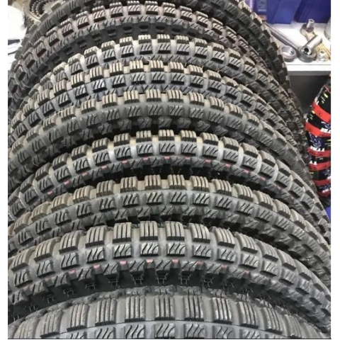 Шина 3.75-19 на мотоцикл МТ Урал Дніпро MITAS Чехія вживана