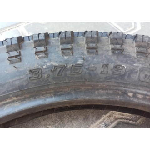 Резина 3.75-19 на мотоцикл МТ Урал Дніпро MITAS Чехія вживана Відмінний стан