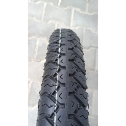 Шина з камерою 2.75-18 на мотоцикл