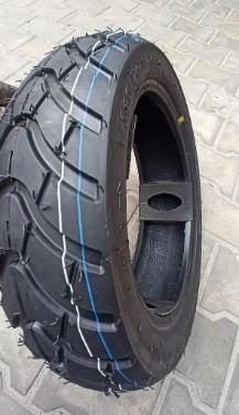 Шина 120.70-12 Sosoon безкамерка на скутер