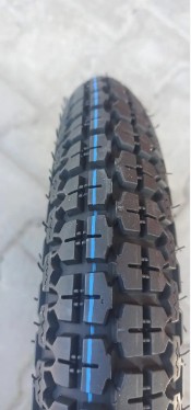 Резина на скутер 3.00-10 В'єтнам SRC SV-525  камерна