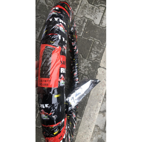 Покришка з камерою 3.00-18 для мотоцикла Минск шипована