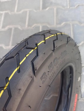 Резина з камерою 3.50-10 на скутер Тайвань трасовий протектор