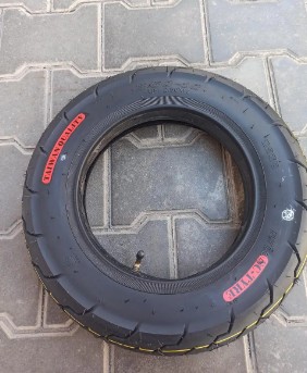 Резина з камерою 3.50-10 на скутер Тайвань трасовий протектор