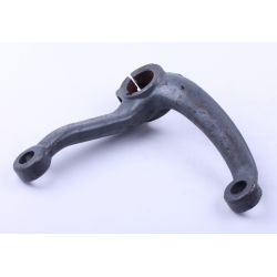 Сошка поворотного механізму права (цапфа) - МТ