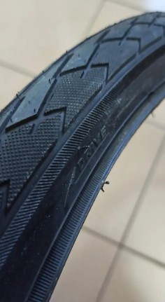 Покришка 28*1.75 на велосипед ( 47-622 ) В'єтнам