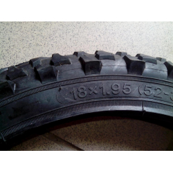 Покришка 18-1.95 для дитячого велосипеда шипована