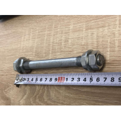 Вісь на тачку 16 мм  в колесо 