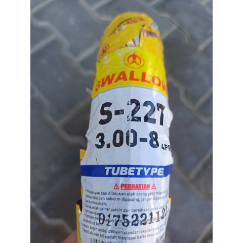 Покришка на скутер 3.00-8 Індонезія S-227 камерна