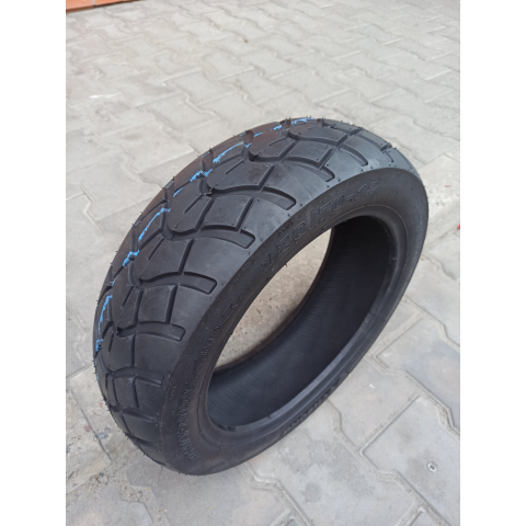 Покришка 120.70-12 фірми TYNSONG безкамерна на скутер