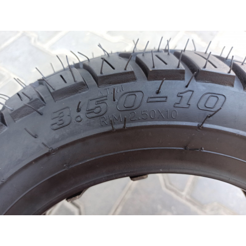 Покришка 3.50-10 SC-TYRE Тайвань безкамерна на скутер