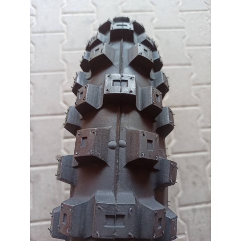 Покришка 3.50-18 з камерою Кросова MR-098 до мотоцикла