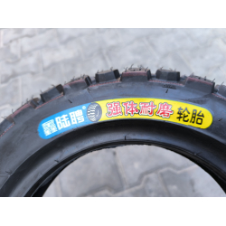 Покришка 3.00-10 безкамерна до скутера Великикий шип WSX-094