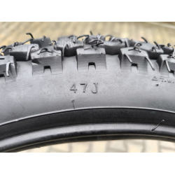 Резина 2.75-17 з камерою шипована НС-605 на мотоцикл Альфа Дельта Вайпер