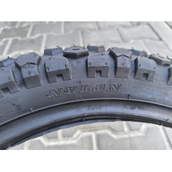 Покришка на мотоцикл 2.75-18 SHIH-FA SV-0802 В'єтнам Шипована